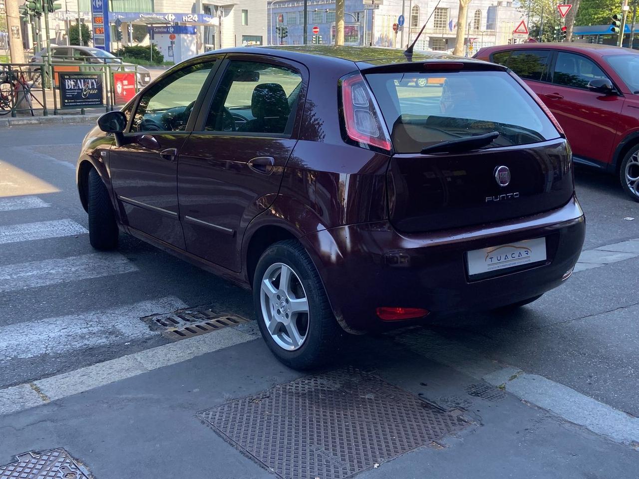 Fiat Punto Lounge 1.4 16V Multiair #10598