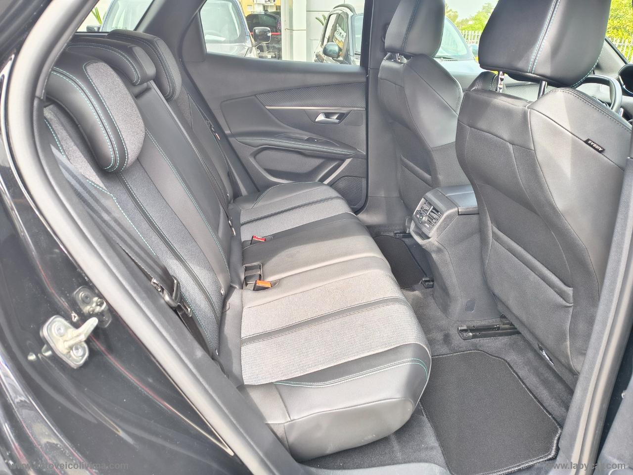 PEUGEOT 3008 BlueHDi 130 S&S EAT8 Allure Pack AUTOCARRO