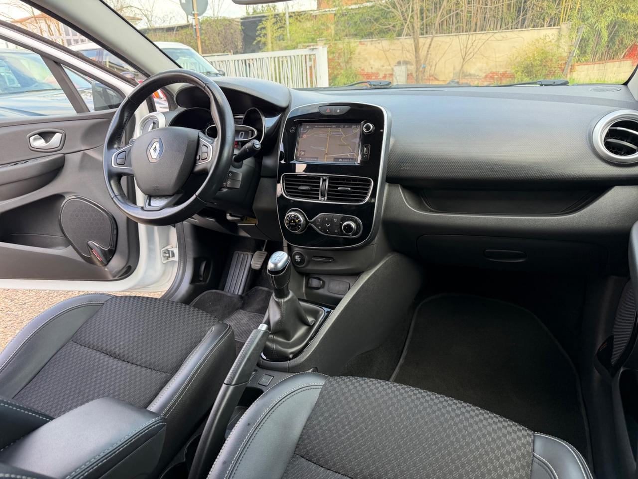 Renault Clio dCi 8V 75 CV Start&Stop 5 porte Energy Duel