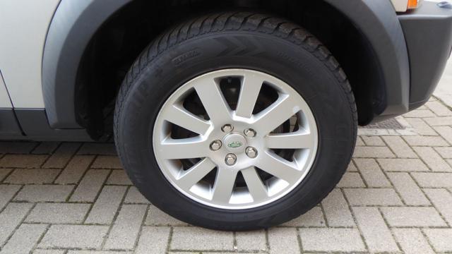 LAND ROVER Discovery 3 2.7 TDV6 HSE Autocarro