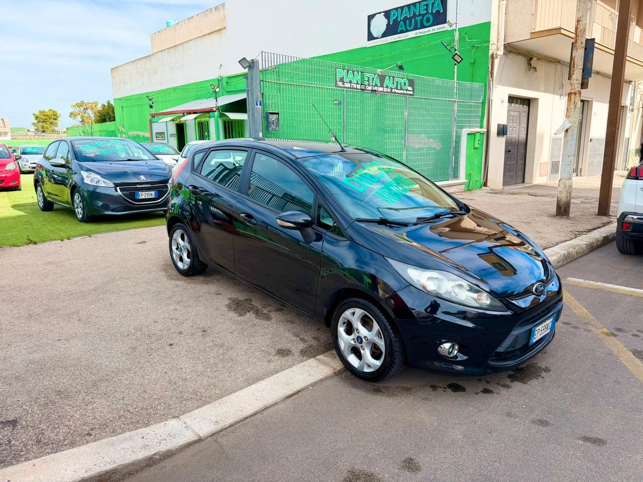 Ford Fiesta 1.4 TDCi DIESEL 70CV 5 porte - Anno 11/2012 - NEOPATENTATO