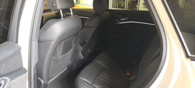 AUDI e-tron 55 quattro S line Fast edition