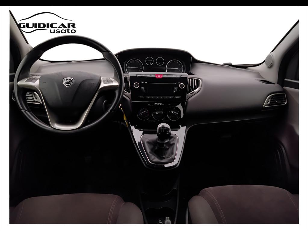 LANCIA Ypsilon III 2011 - Ypsilon 1.2 8v Gold c/CL 69cv E6