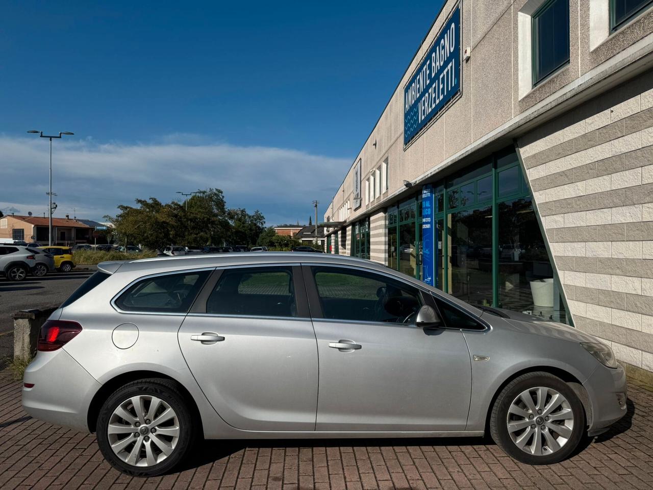 Opel Astra 1.7 CDTI 125CV Sports Tourer Cosmo