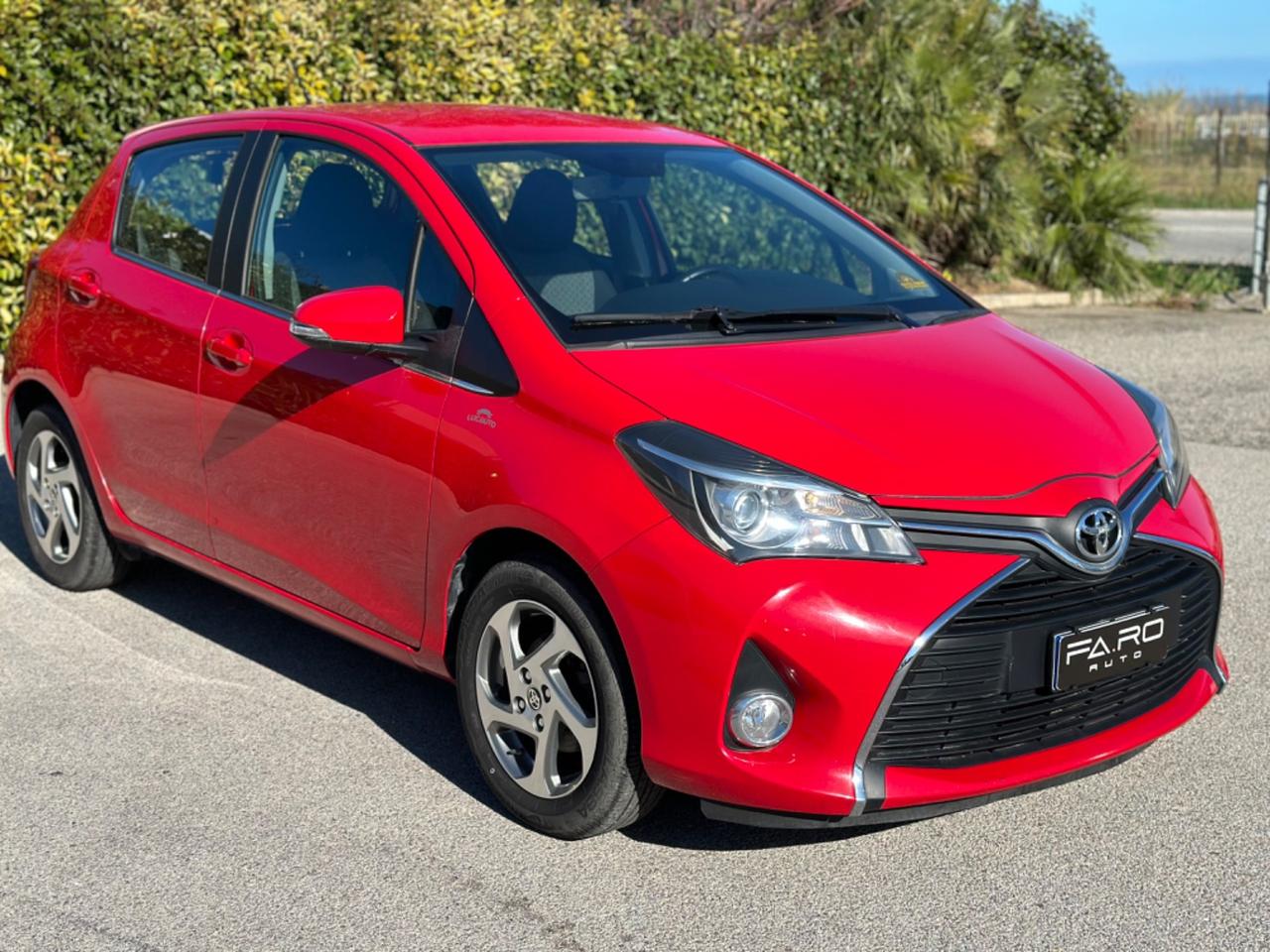 Toyota Yaris 1.0 5 porte Lounge