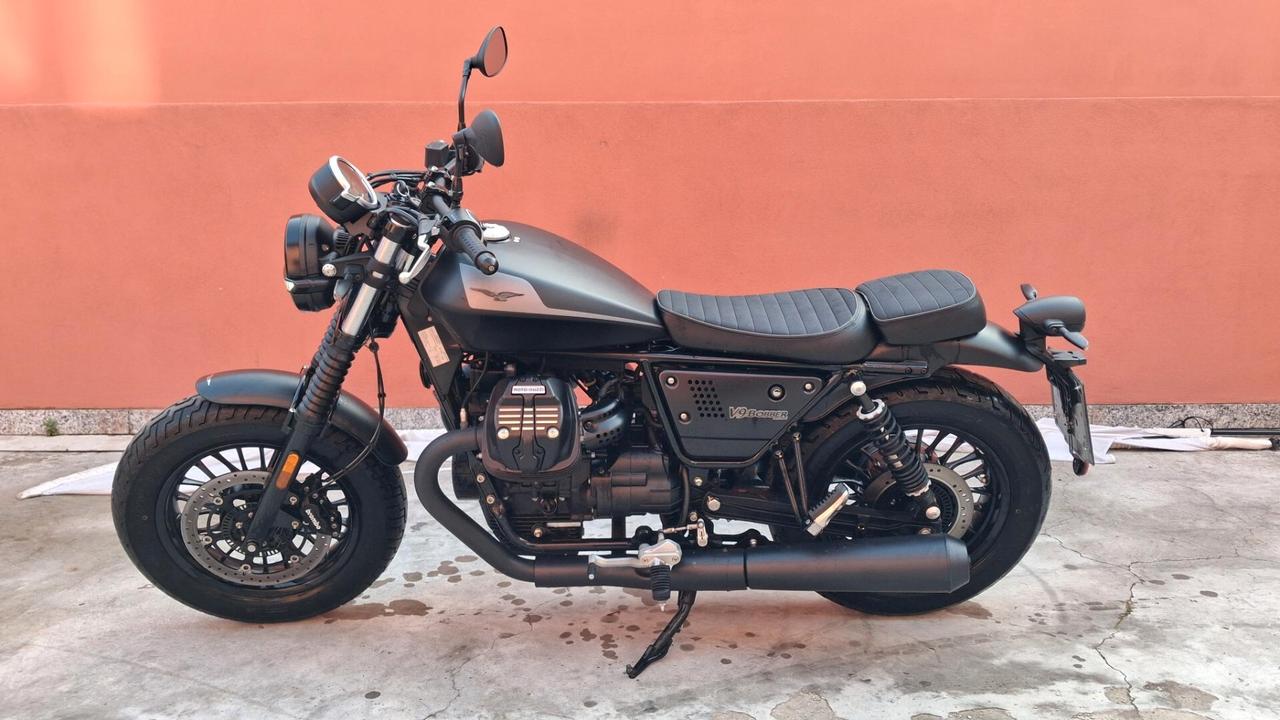 Moto Guzzi V9 bopper