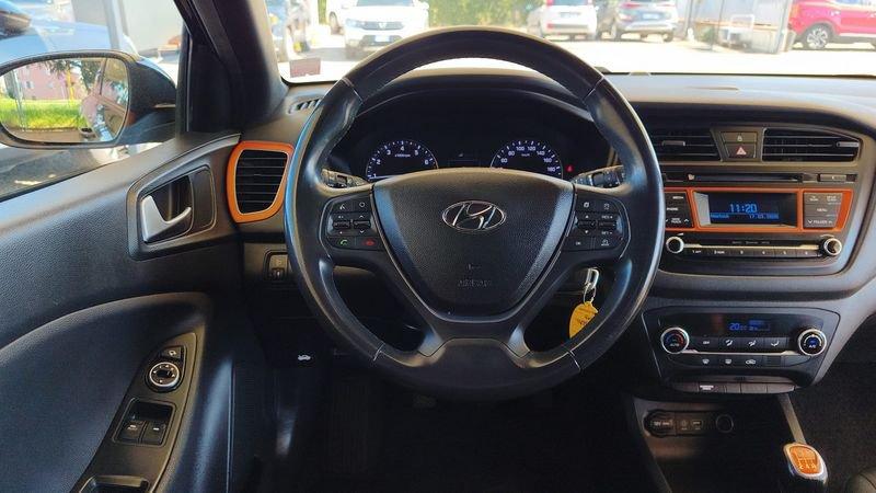 Hyundai i20 1.2 MPI 84cv Coupe Sport