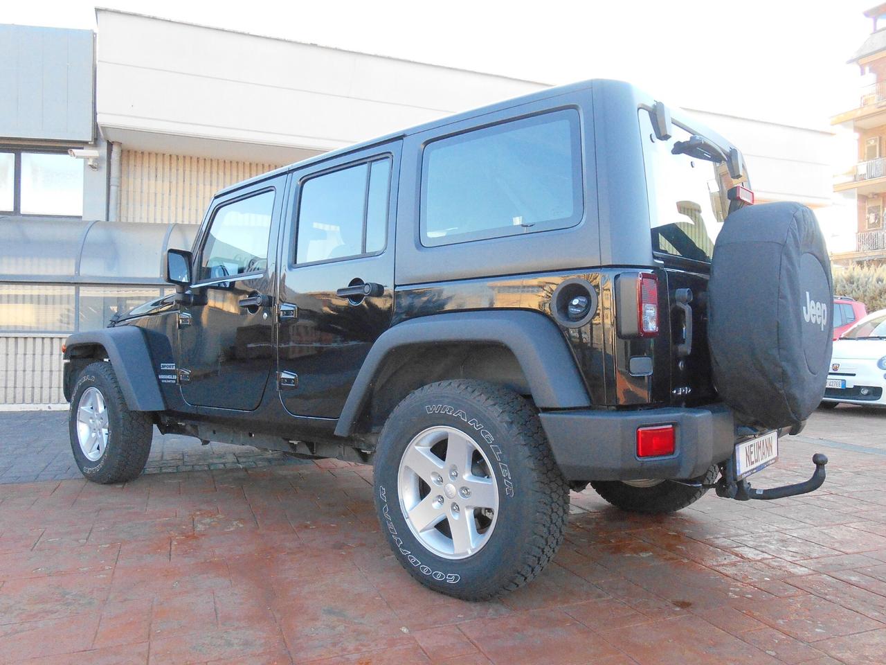 Jeep Wrangler Unlimited 2.8 CRD DPF Sport