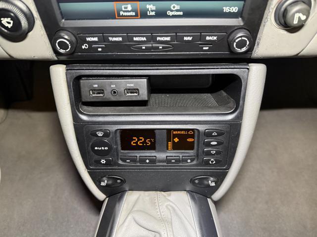 PORSCHE 911 996 Carrera 4 Coupé / TETTO / SEDILI RISCALDATI