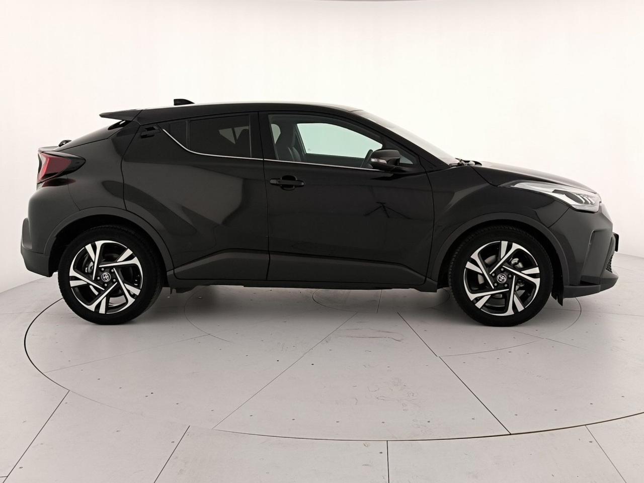 Toyota C-HR 1.8h trend e-cvt
