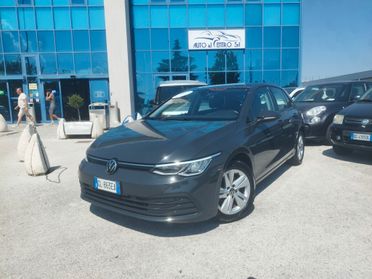 Volkswagen Golf 2.0 TDI DSG SCR Style - tua a partire da 163,00 €/mese