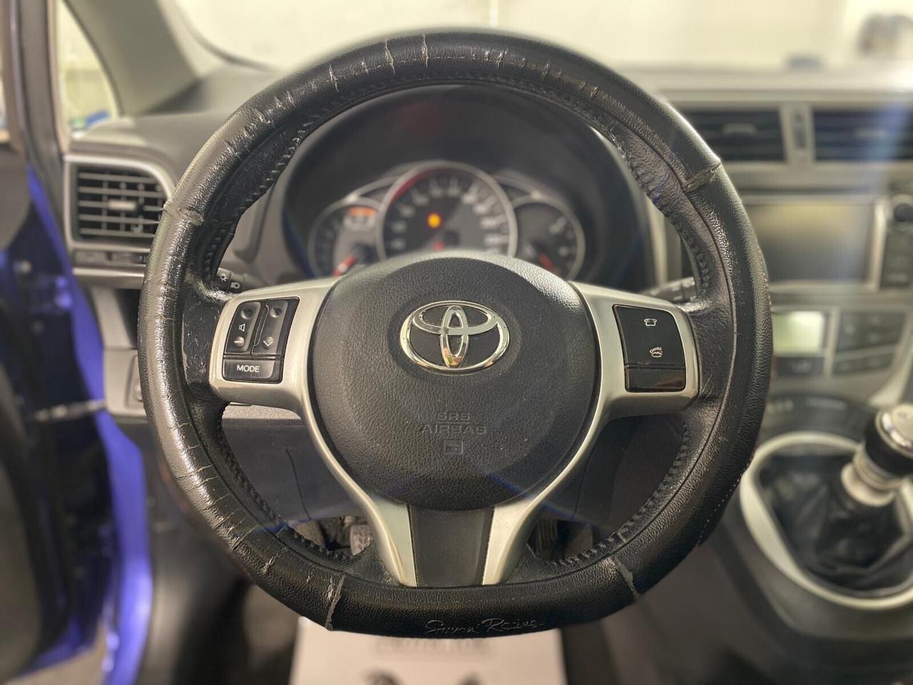 Toyota Verso-S 1.3 MT Style