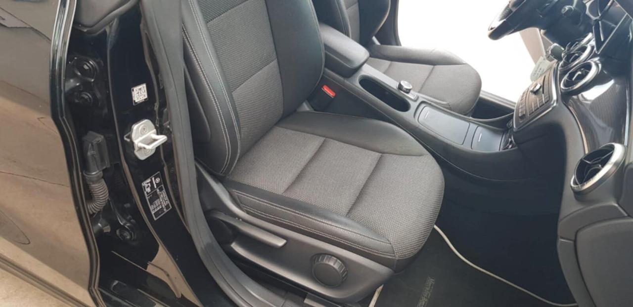 Mercedes-benz CLA 200 d S.W. Automatic