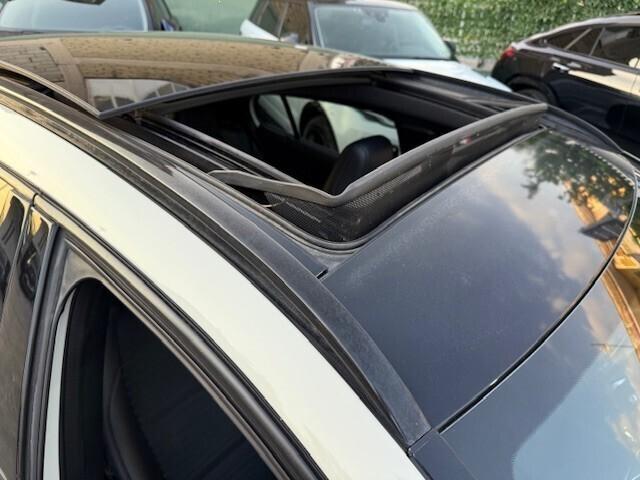 Mercedes-benz GLA 220 d Automatic Premium
