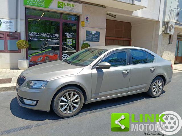 SKODA Octavia 1.6 TDI CR 105 CV Elegance NEOPATENTATI