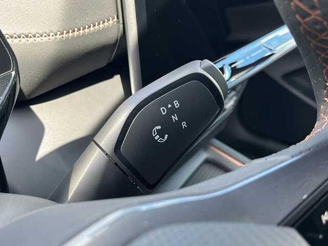 CUPRA Born 59kWh 231 CV Impulse+