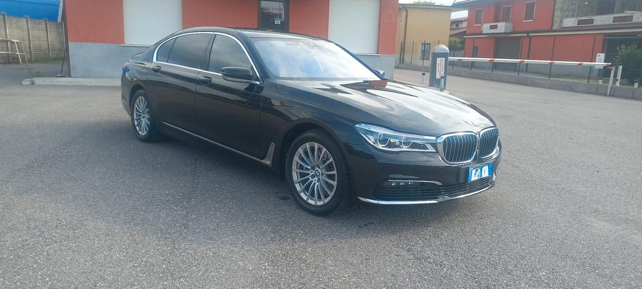 Bmw 730 730d xDrive Luxury