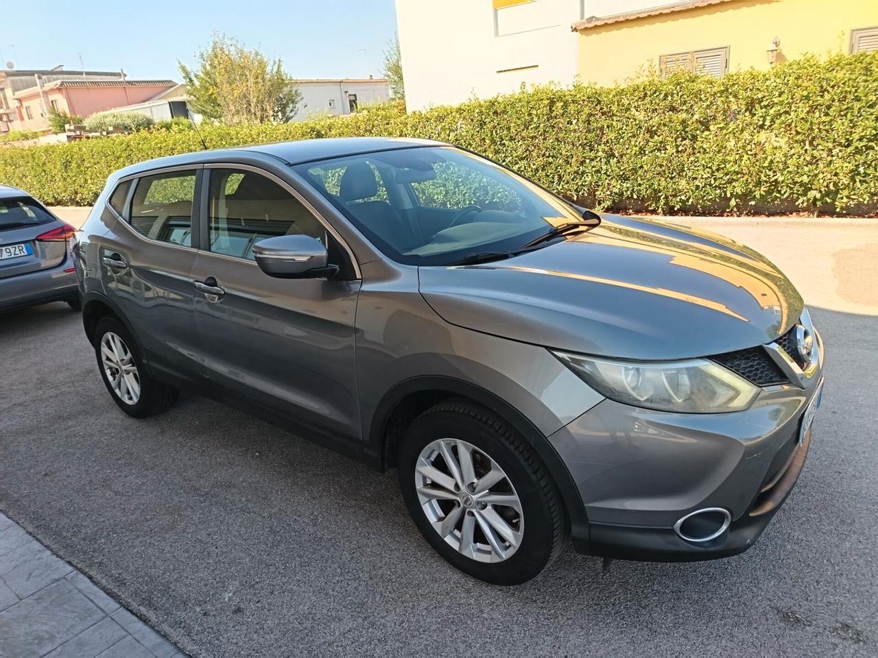 Nissan Qashqai 1.5 dCi DPF Acenta