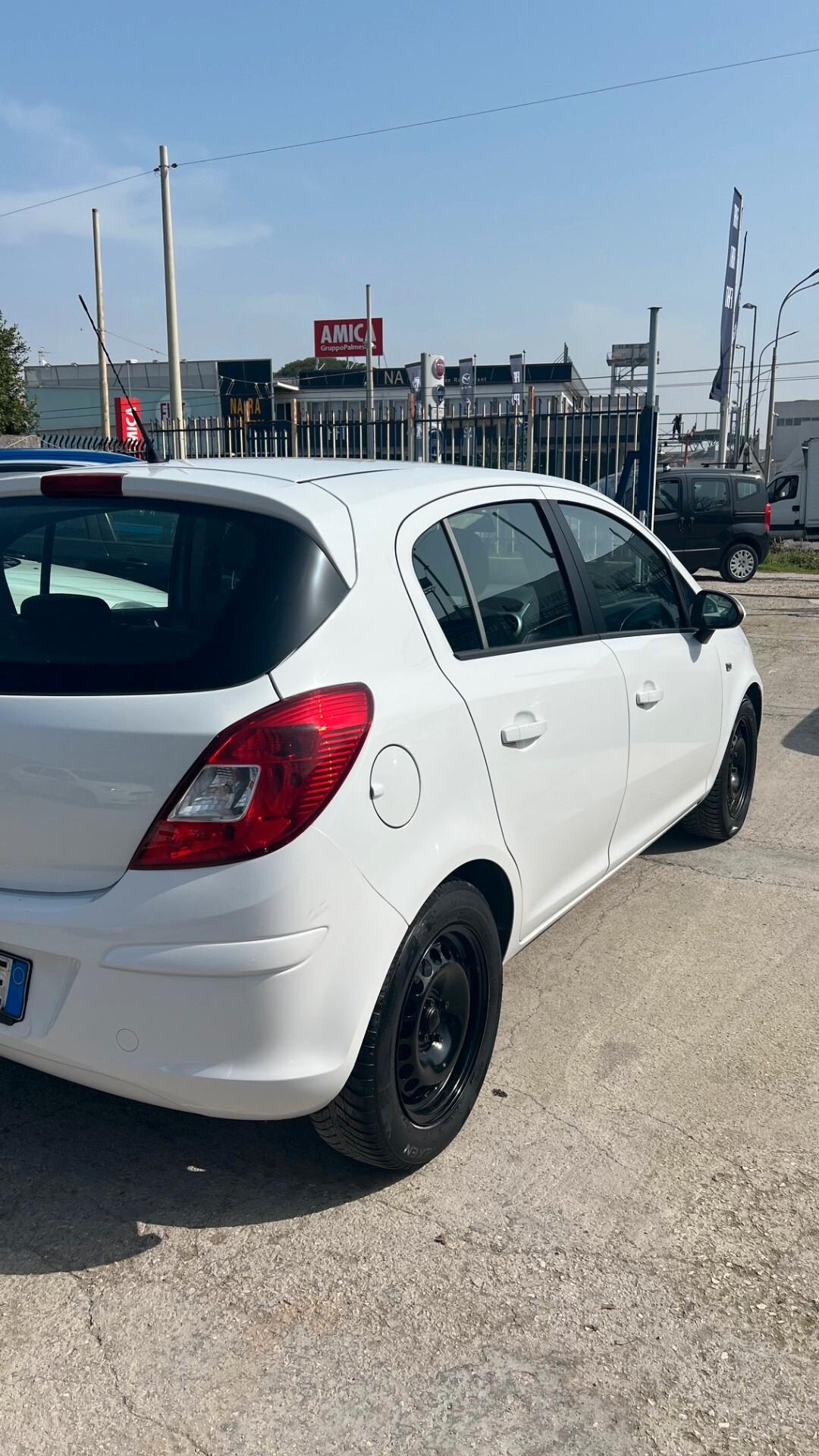 Opel Corsa 1.2 85CV 5 porte GPL-TECH Elective