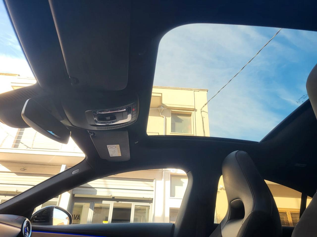 Mercedes CLA 200 d 150 Cv Autom. Premium/Amg+Tetto+Luci Ambiente...