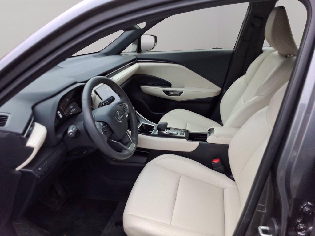 LEXUS Lbx 1.5 hybrid elegant 2wd del 2024
