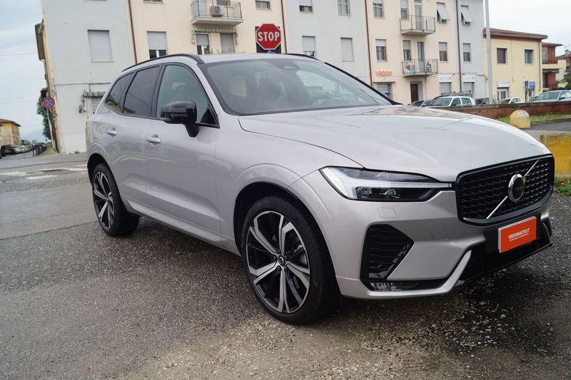 Volvo XC60 B4 automatico Plus Dark