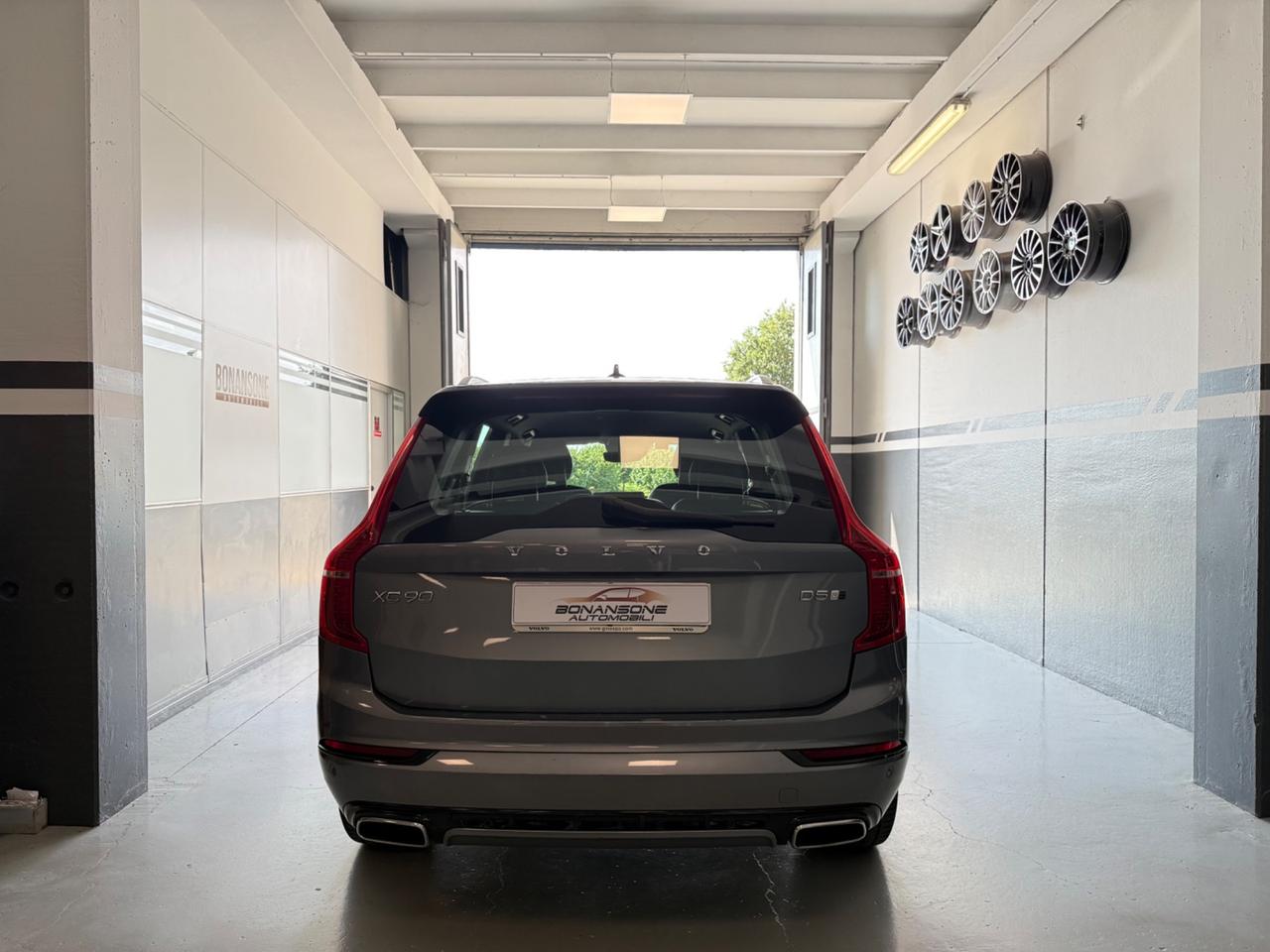 Volvo XC 90 XC90 D5 AWD Geartronic 7 posti R-design