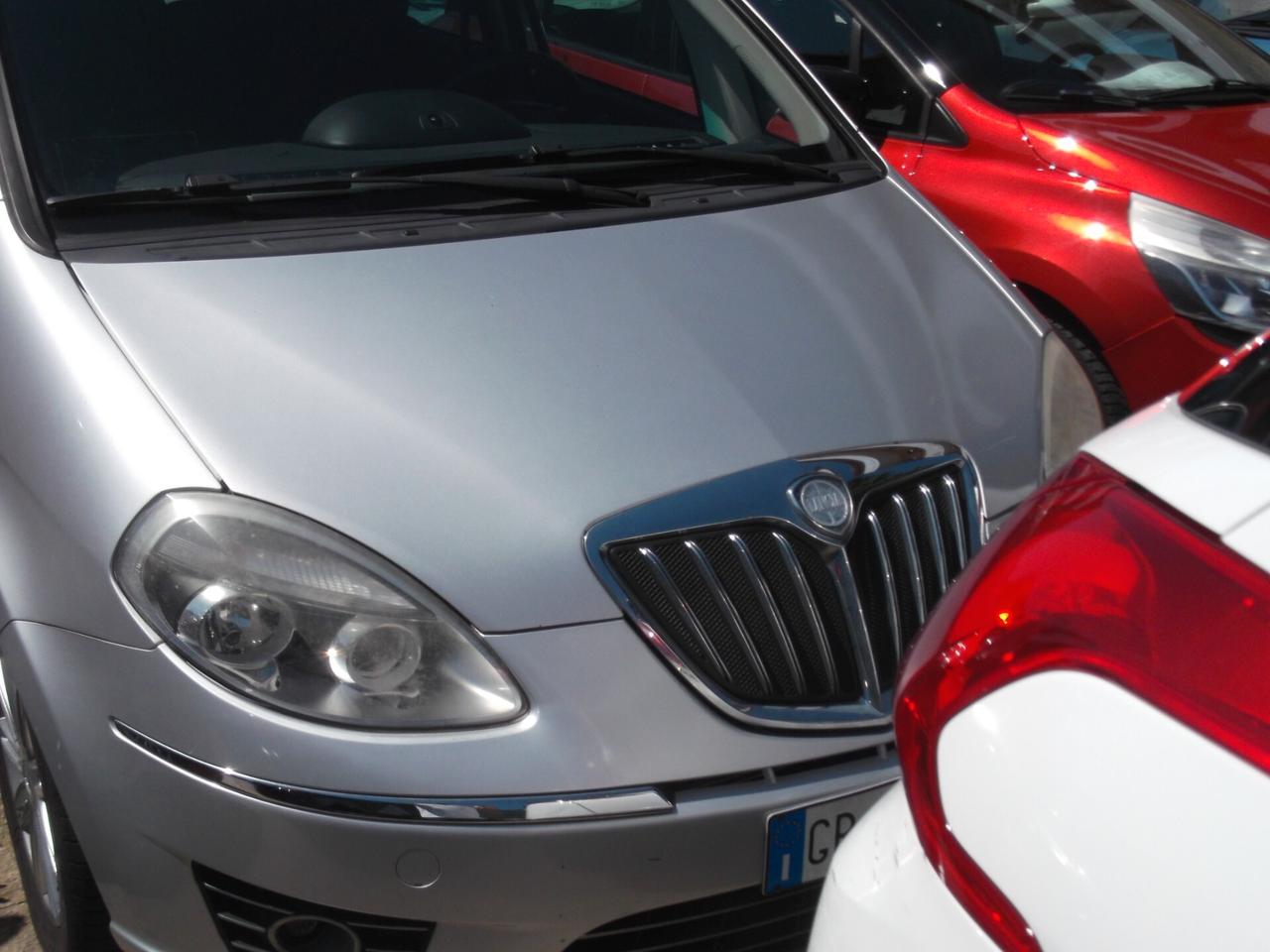 Lancia MUSA 1.4 8V Ecochic (GPL) Platinum - 09