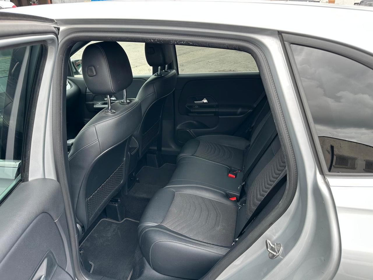 Mercedes-benz B 180 B 180 d Sport Plus