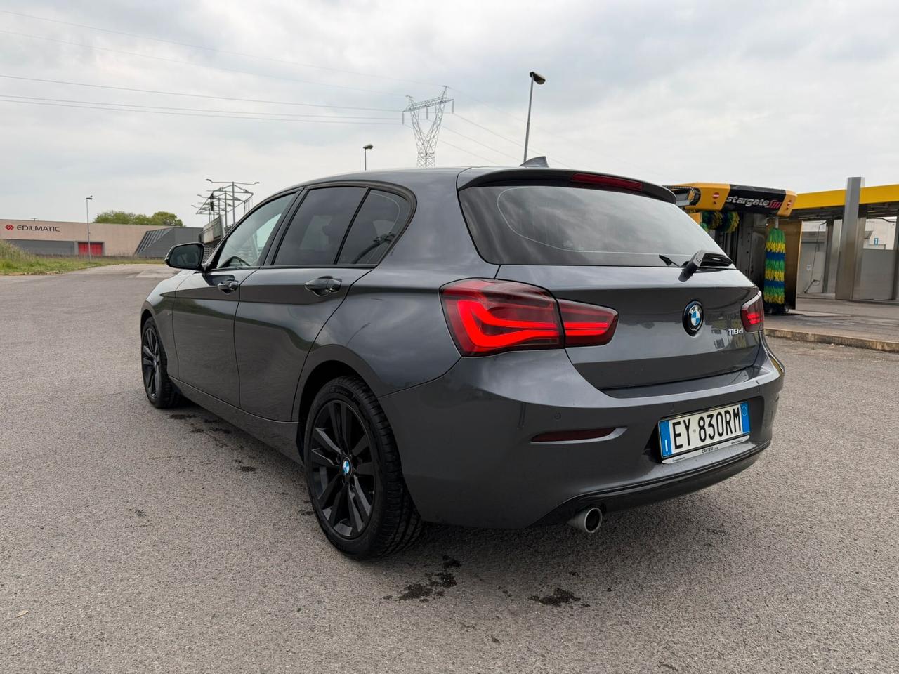 Bmw 118 118d 5p. Urban