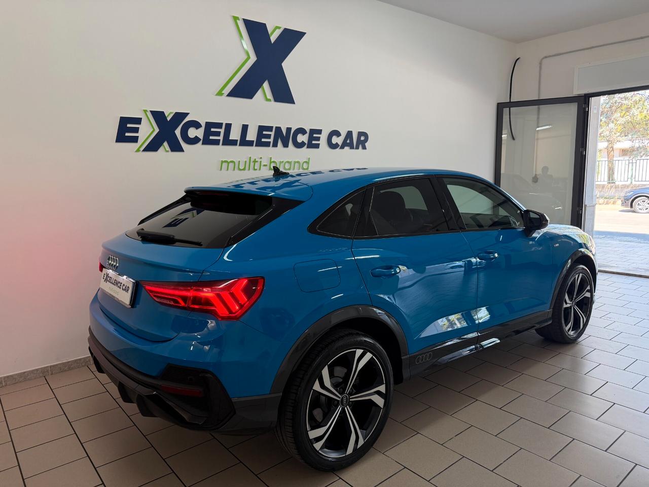 Audi Q3 SPB 35 TDI S tronic S-LINE Edition