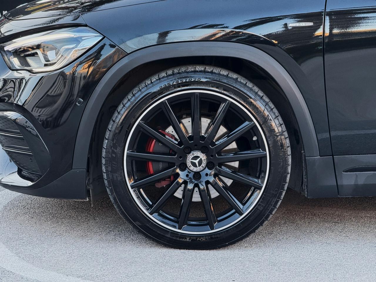 Mercedes-Benz GLA 200 d Premium AMG TETTO INT ROSSI