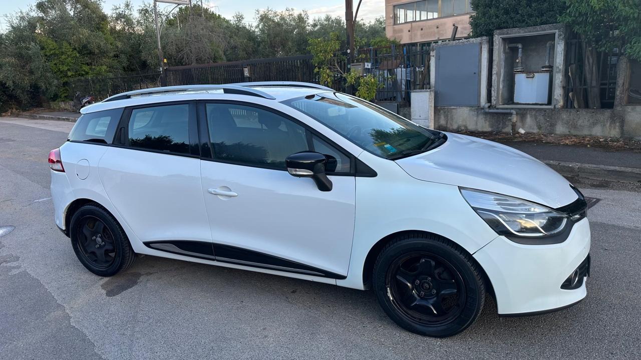 Renault Clio Sporter 1.5 dCi 8V 75CV Live