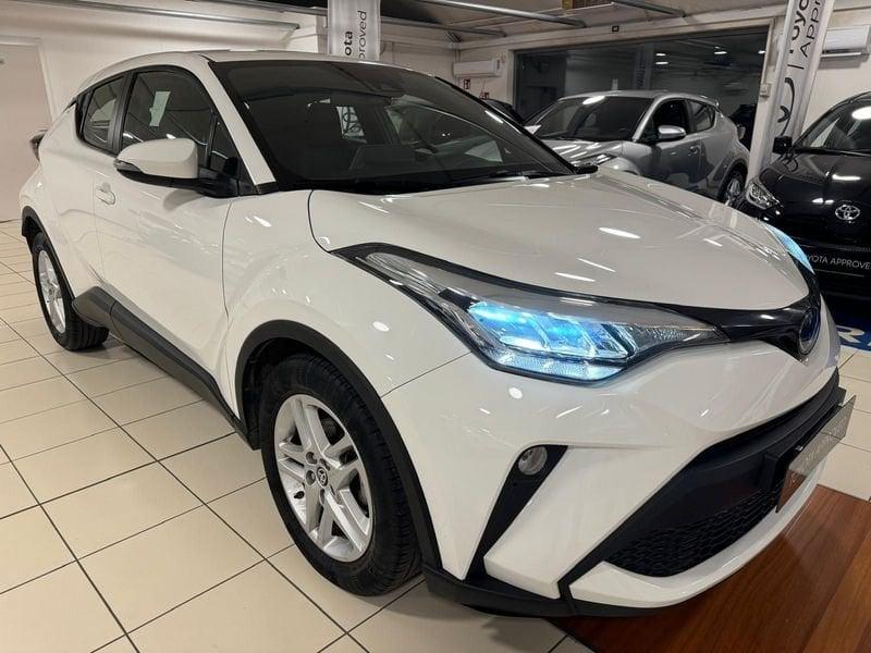 Toyota C-HR C-HR 1.8 Hybrid E-CVT Active