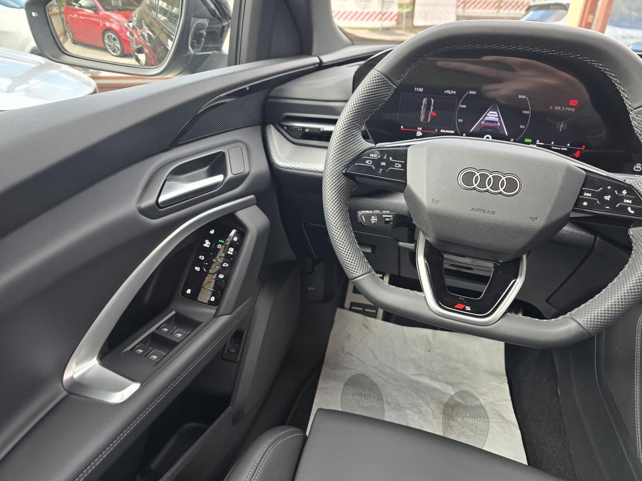 Audi Q5 40 TDI 204 CV quattro S tronic Identity Black