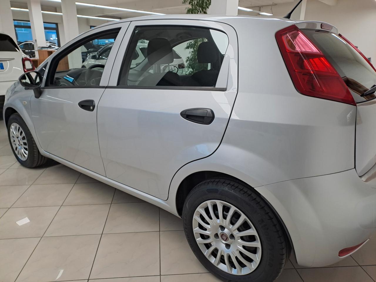 Fiat Punto 1.2 8V 5 porte Street