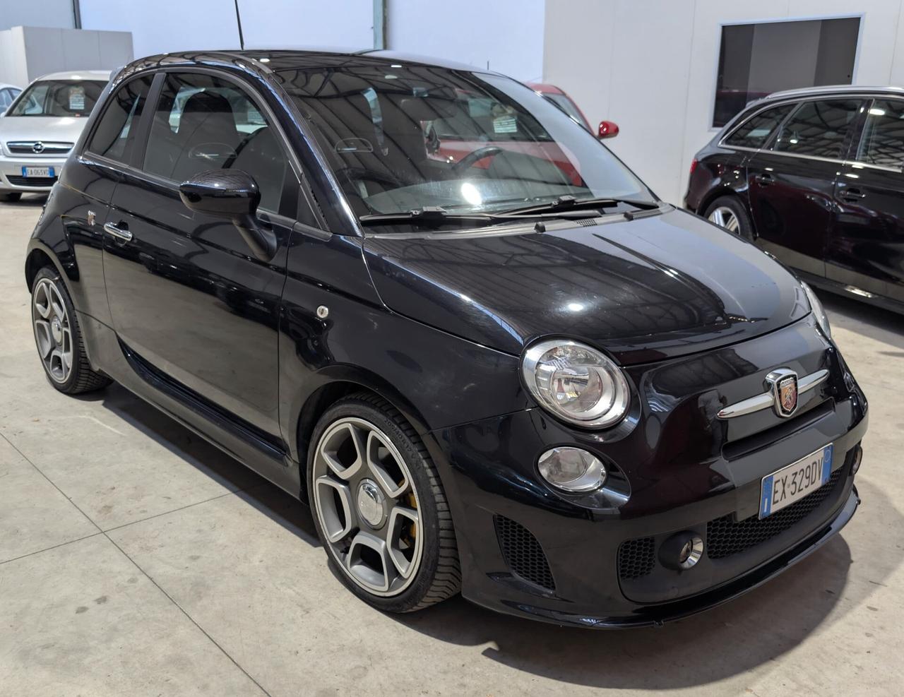 Abarth 500 1.4 Turbo T-Jet Custom