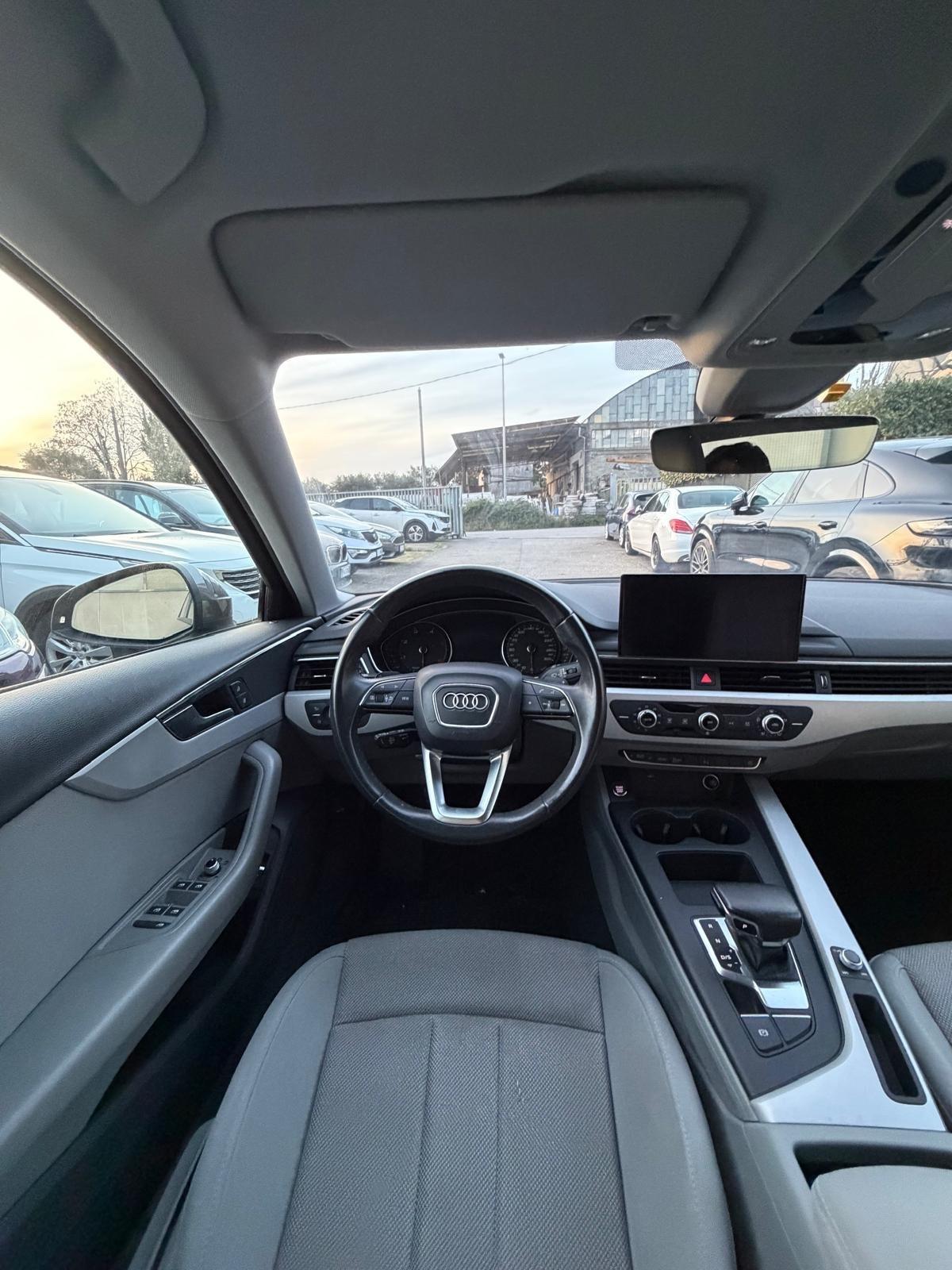 Audi A4 35 TDI/163 CV S tronic Sline edition