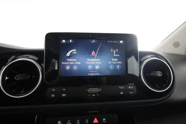 MERCEDES-BENZ CLA sse T T 180d Sport
