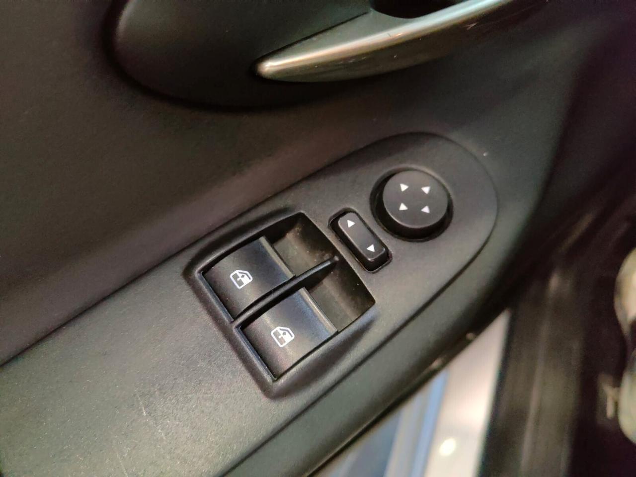 Lancia Ypsilon 1.2 69 CV 5 porte GPL Platinum