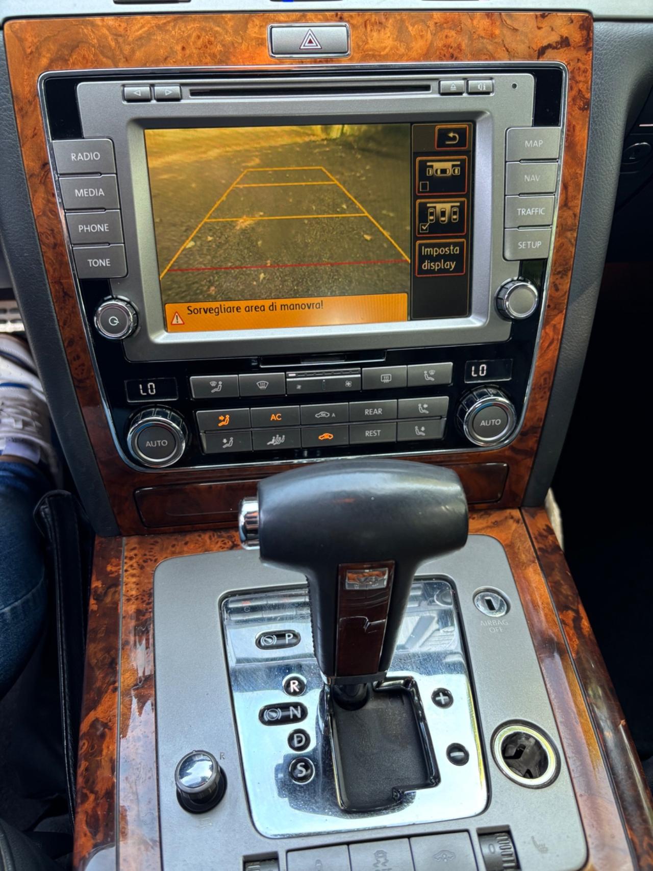 Volkswagen Phaeton Wolksvagen 3.0 V6