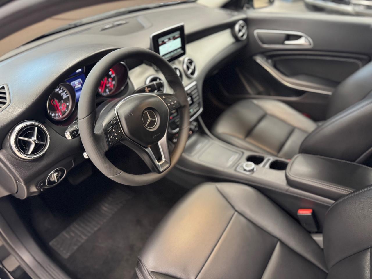 Mercedes-benz CLA 200 CLA 200 d Premium