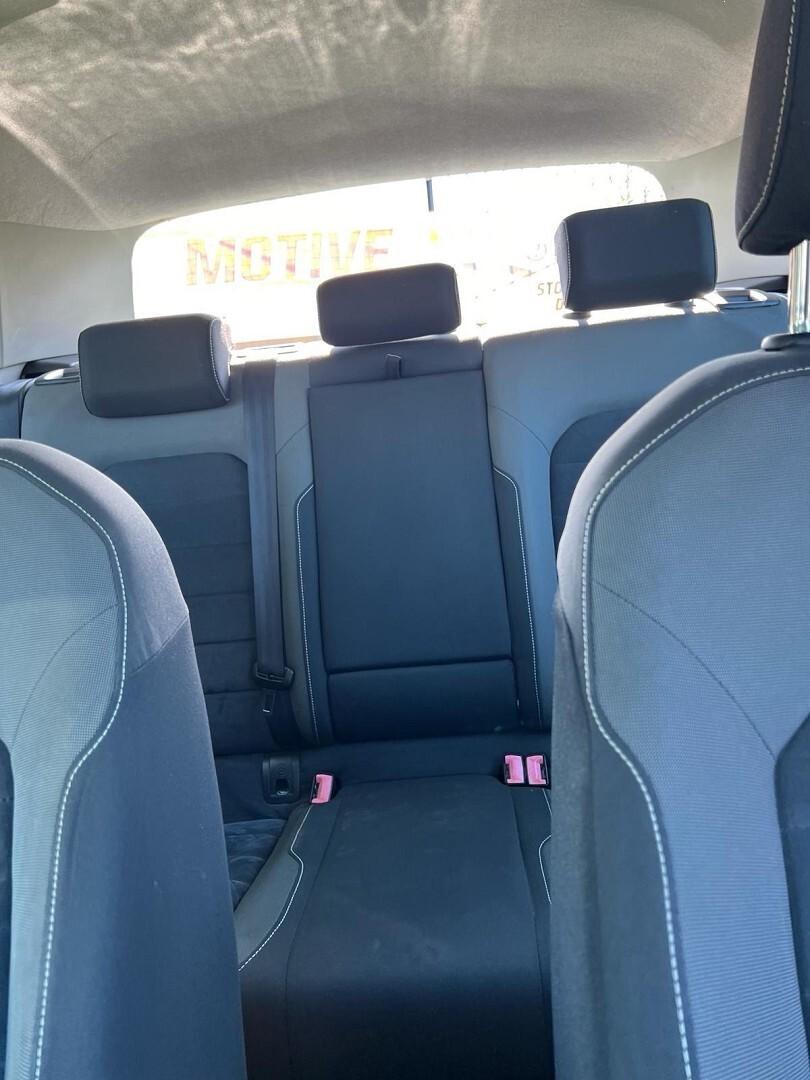 Volkswagen golf 7" serie 1.6 tdi dsg