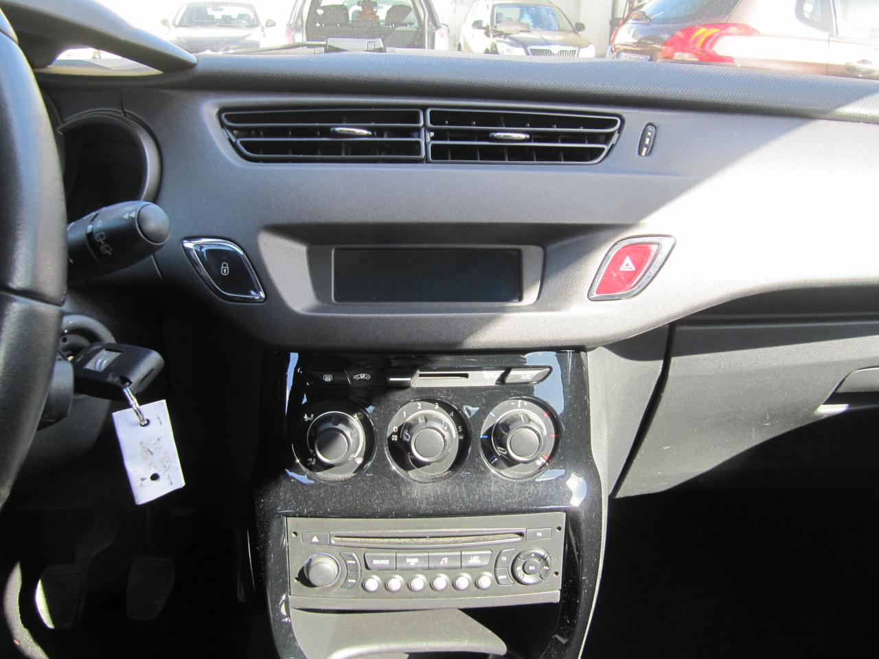 Citroen C3 PureTech 82 Exclusive - BENZINA