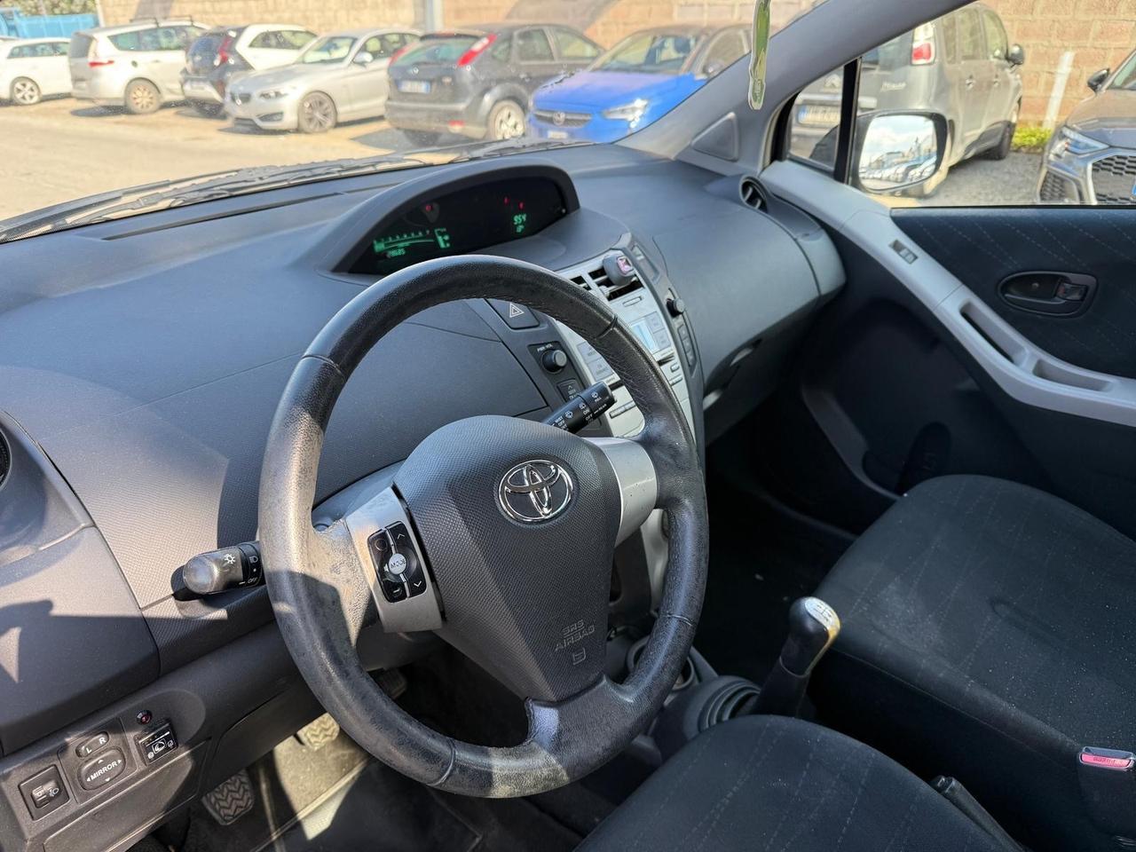 Toyota Yaris 1.0 BENZ GPL 128.000 KM