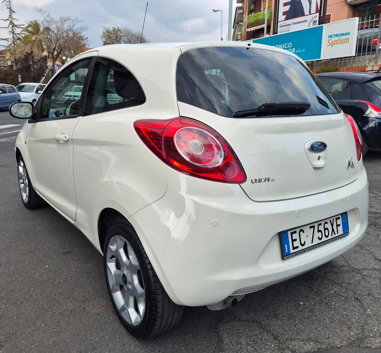 Ford Ka Ka+ 1.2 8V 69CV Titanium