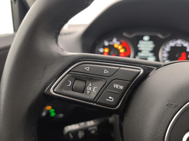 AUDI Q2 30 2.0 tdi Business s-tronic