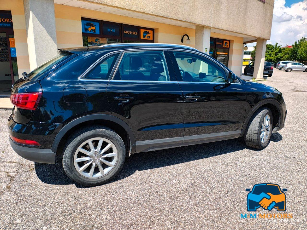 Audi Q3 2.0 tdi Business 120cv