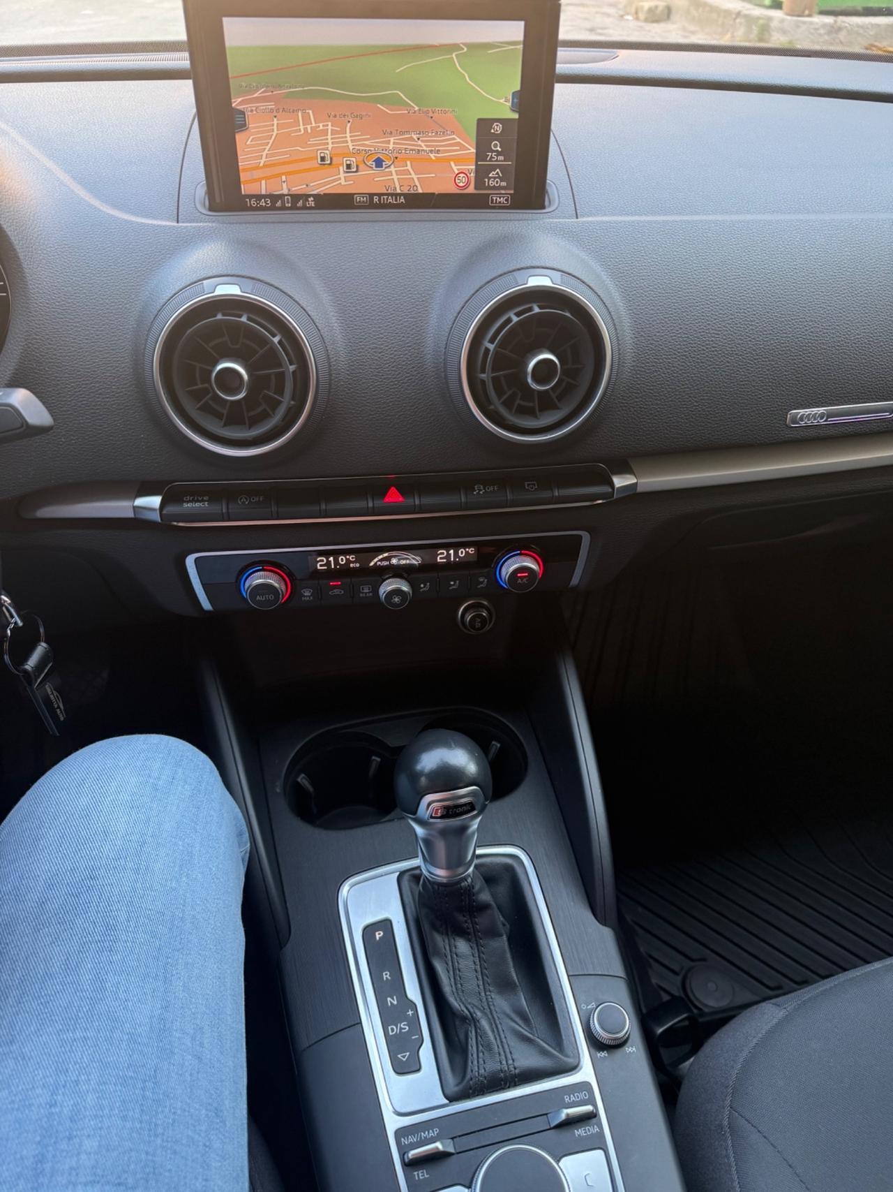 Audi A3 SPB 35 TDI S tronic Business