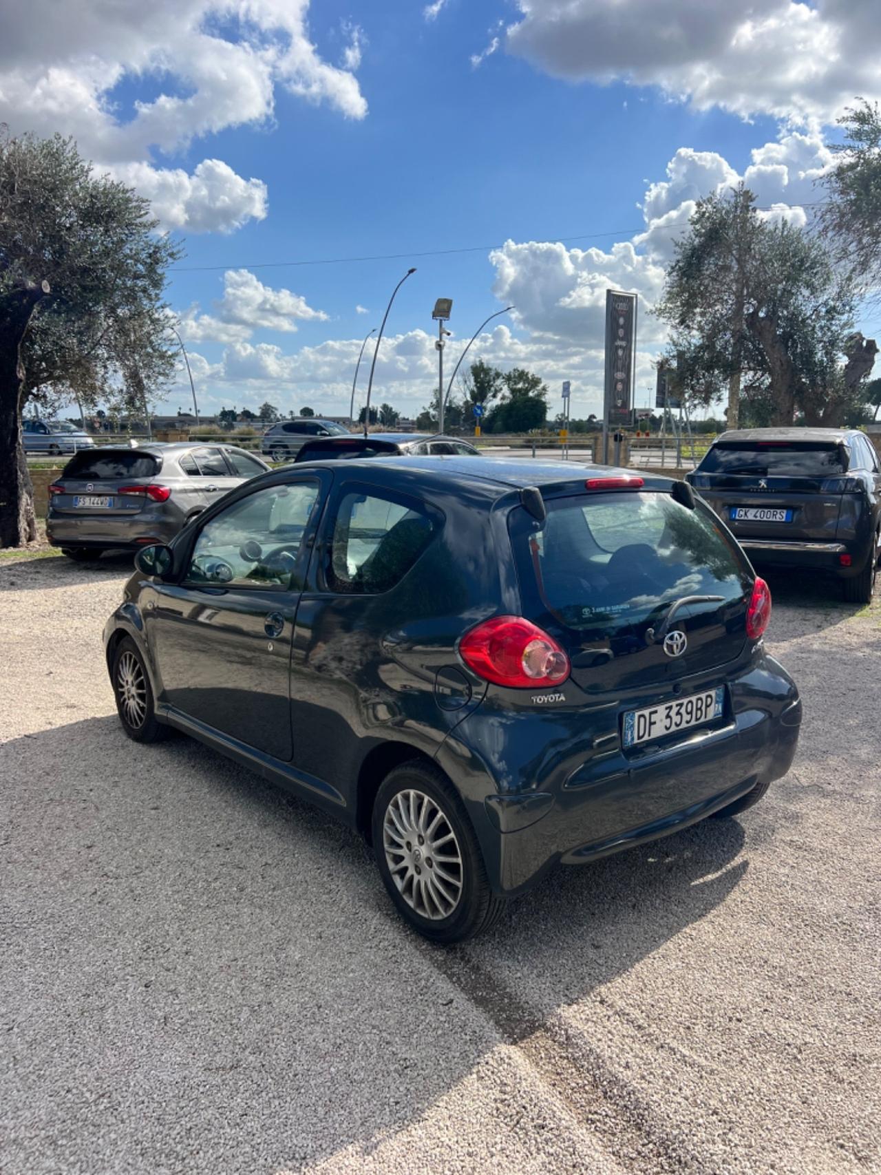 Toyota Aygo 1.0 12V VVT-i 3 porte Blue